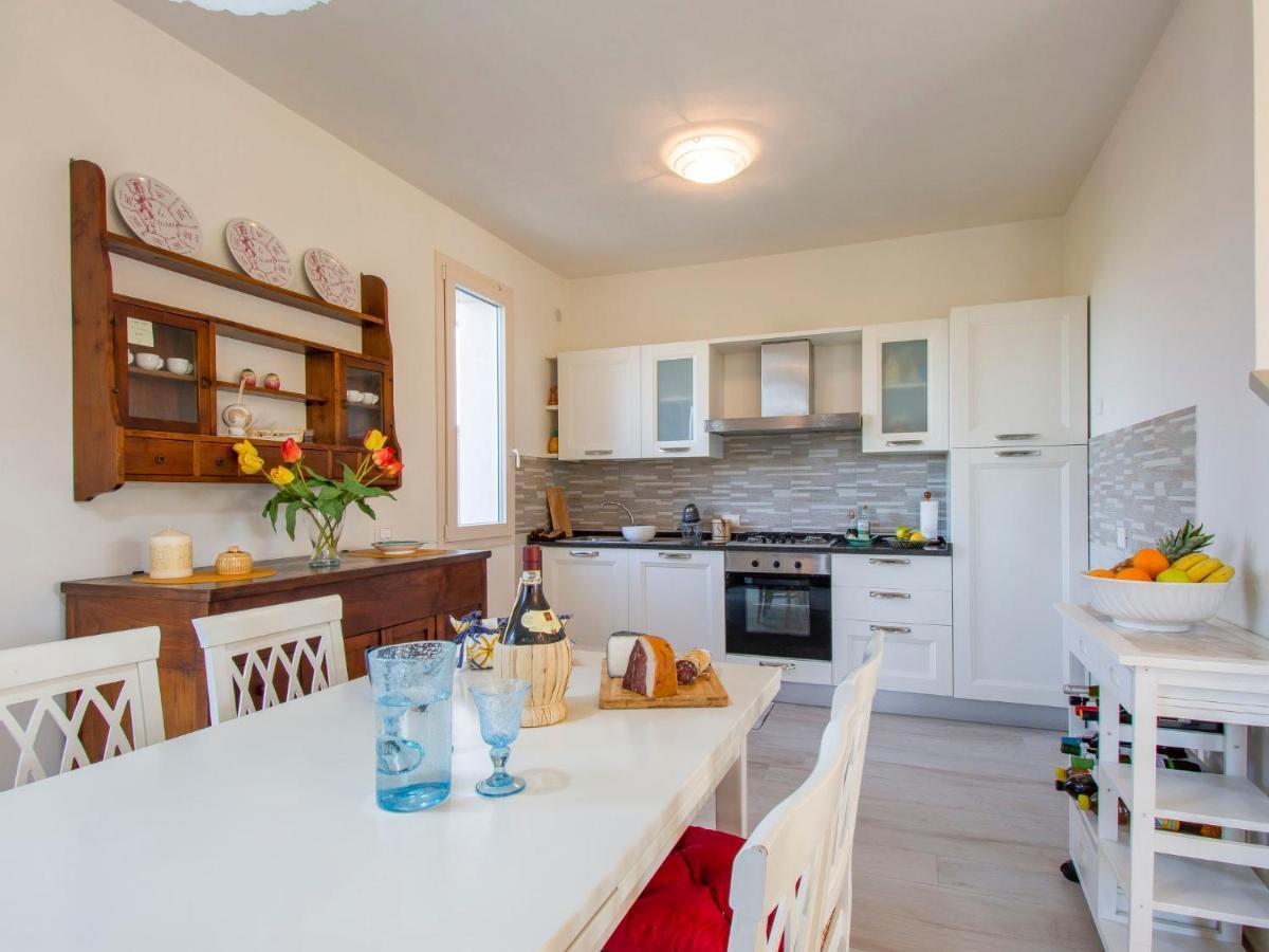 Del Sole By Interhome